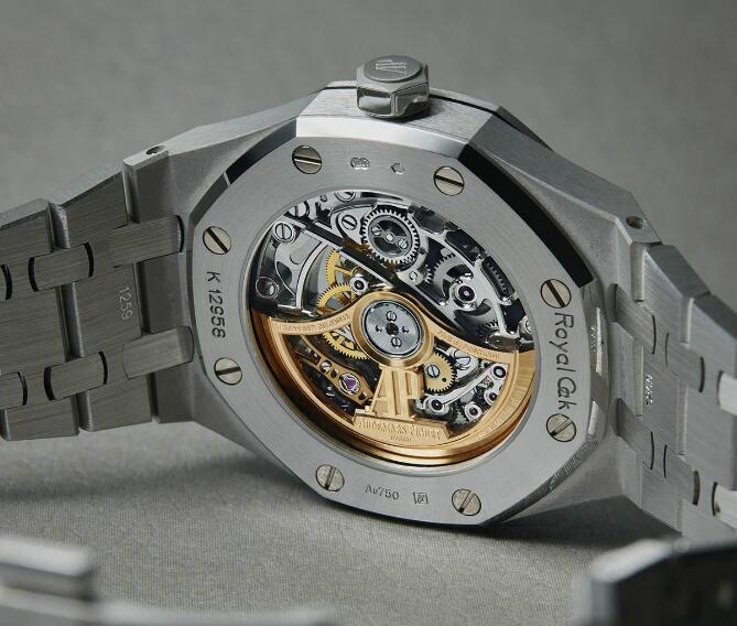 The movement could be viewed through the transparent caseback.